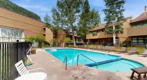 Remodeled 2 Bedroom East Vail Condo 6G with Hot Tub Market Free Shuttle - Image 3