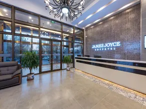 James Joyce Coffetel Beijing Yizhuang Majuqiao Jinghai Road Metro Station - Image 5