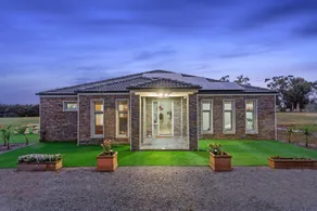 Bulla Lodge - Melbourne  6 Bdrm Spacious & Modern - Image 4