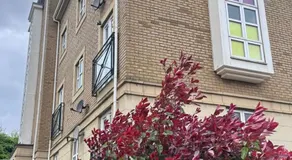 Modern 1 bed flat with parking by Bluewater shopping mall - Image 5