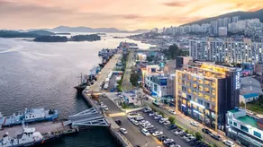 Seaside in Yeosu Hotel & Resort - Image 3