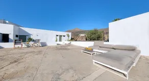 Casa Amaris - Award-Winning Canarian House By Lanzarote Vacation Homes - Image 4
