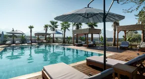 Sea Queen Luxury Hotel - Image 2