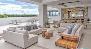 Pavilion 2BR Golden Zone - 1 Block to Beach - Image 3