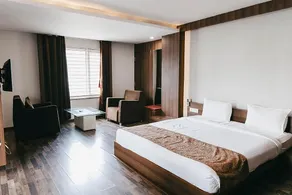 Hotel Swarnaa Paradise - Image 2