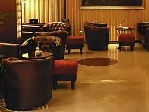 The Regent Club Hotel - Image 4