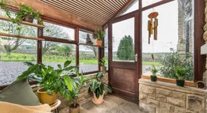 Central Malham Wellbeing Escape, 1-bed cottage with yoga studio - Image 5
