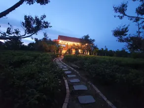 Tea Garden House - Image 5