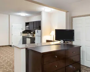 Suburban Extended Stay La Place - Image 4