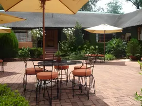Sandford Park Country Hotel - Image 5