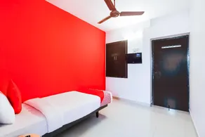 Super Hotel O By OYO Maruthi Gandhi Park - Image 4