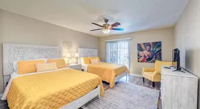 Spacious Home free early check-in if available! - Image 2
