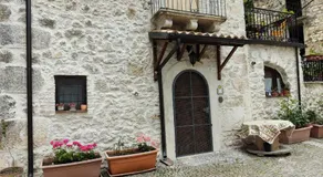 Monolocale rustico - Image 3