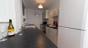 Hampton House - Image 3