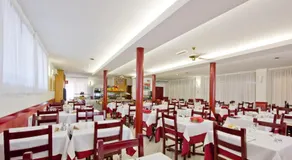 Hotel Desiree - Image 3