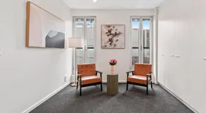 Complete Host Fitzroy Townhouse - Image 4