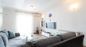luxury apartment with garden jacuzzi and wellness - Image 2