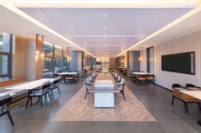 Atour Hotel Shanwei High-Speed Railway Station Binhai Park - Image 5