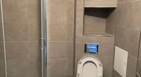 neu renoviert private zimmer mit Bad und Küche - Image 3