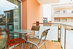 Aparthotel Centric - Image 5