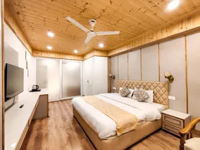 Hotel Prashant Mall road Shimla - Image 2