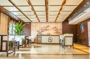 Phoenix International Hotel - Image 5