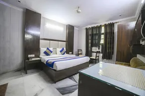 The Radiance Hotel Near Ganga Ram & BLK Hospital - Image 2