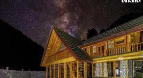 Wisteria Whispers by StayVista - 4BHK River & Mountain-View Tirthan Valley - Image 3