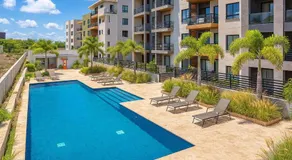 Elegant 3BR Condo Near Airport - Image 3