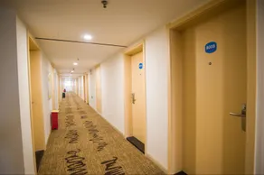 Hanting Hotel Kaifeng Baogong Lake - Image 5