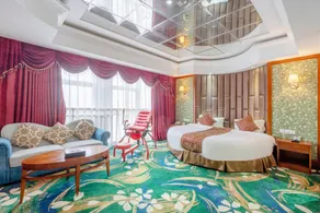 Four Seasons Guanghua Hotel - Image 2