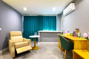 Huamei Lakeview Hotel (Xinxiang University Town Branch) - Image 5
