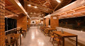 Estate Stay - Riverside Coffee - Image 4