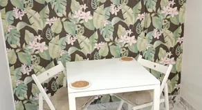Modern guest house - Image 4