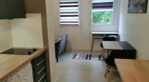 Studio calme avec parking - Image 4