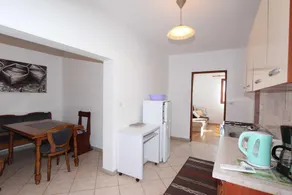 RUBIL Two-Bedroom Apartment 2 - Image 3