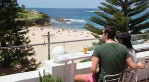 DUDL3C - Lovely Modern Coogee Apartment - Image 4