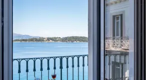 Fotiadis Family Luxury Suites by Konnect - Image 3