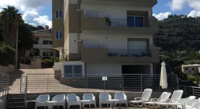 Sapphire Penthouse - Image 5