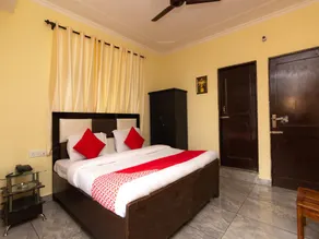 OYO 23392 Hotel Om Palace - Image 2