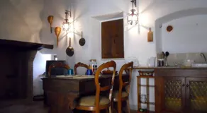 Gæstgiveri Runcini 3 værelses bondegård i middelalderlandsby med udsigt - Image 5