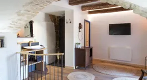 Maison Lapopie chambres et gîte - Image 3