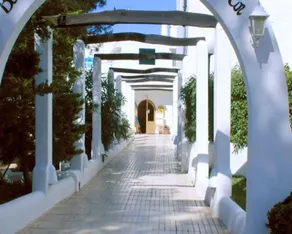 Torrent Bay Club - Image 4