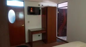 Asian House - Image 5