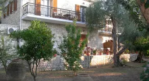 Baronessa's Apartments - Image 5