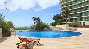1BR Balcony - Beach Tower Escape - Image 3