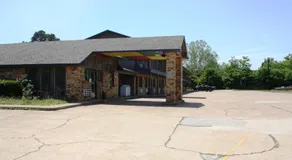 Lake Palestine Motor Inn - Image 3