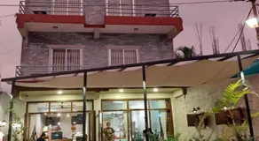 Hotel Blossom - Image 4