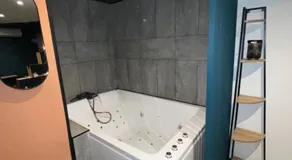Trinidad Suite Jacuzzi - Image 4