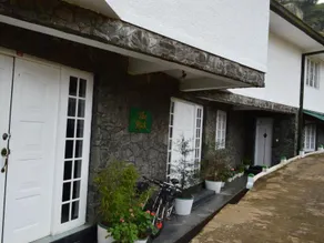 The Rock Hotel - Image 5